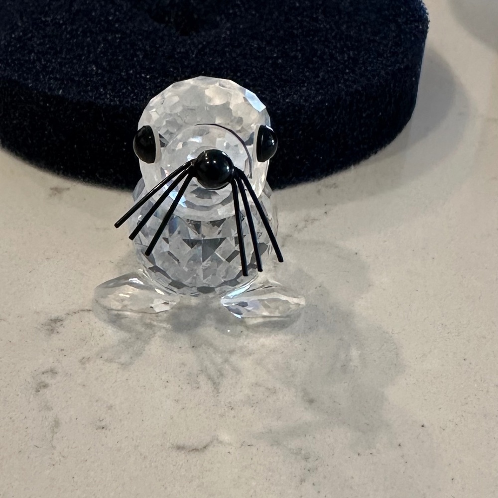 Swarovski seal